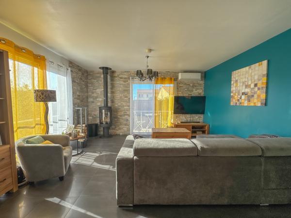 MAISON PLAIN PIED + GARAGE + PISCINE, PROCHE CENTRE VILLE