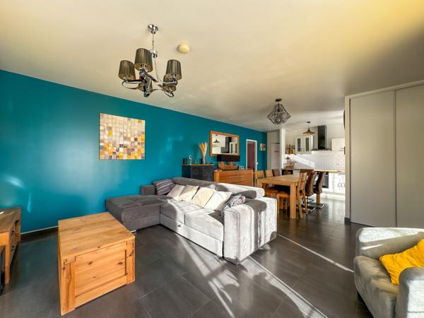 MAISON PLAIN PIED + GARAGE + PISCINE, PROCHE CENTRE VILLE