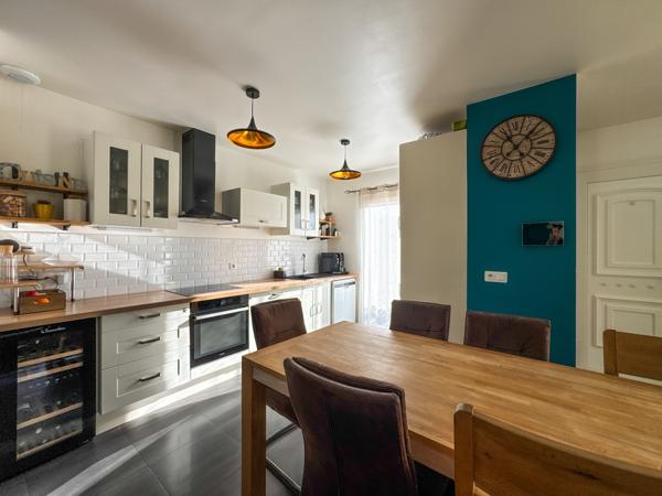 MAISON PLAIN PIED + GARAGE + PISCINE, PROCHE CENTRE VILLE