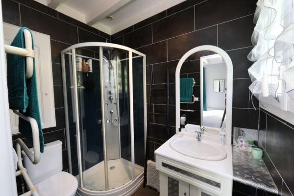 Vente / Maison avec dépendance