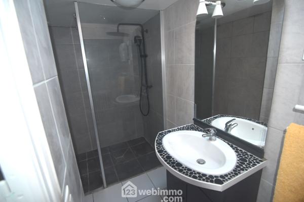 Maison 74 m² à Plounévez-Quintin 22110
