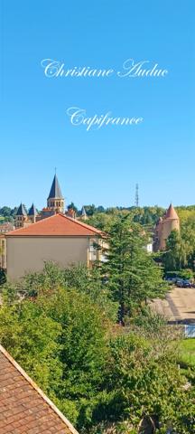 Paray le Monial, Centre ville, Maison de 123 m² avec jardin, sur terrain de 545 m²