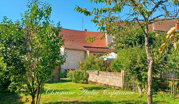 Paray le Monial, Centre ville, Maison de 123 m² avec jardin, sur terrain de 545 m²
