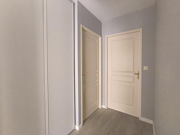 VIARME - APPARTEMENT T3 MEUBLÉ