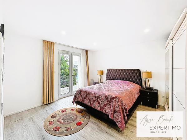 Givors (69700) Maison 4 chambres rénovée – Traversante – 2 terrasses – 259 000 € – Givors Les Bans