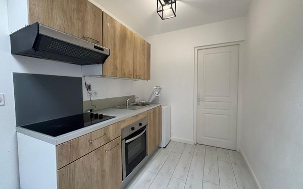 Maison à louer    3 pièces •  Poitiers