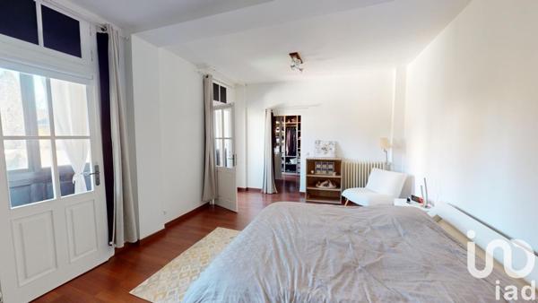 Maison de ville 7 pièces de 203 m² à Pau (64000)