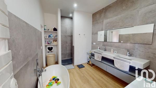 Maison de ville 7 pièces de 203 m² à Pau (64000)