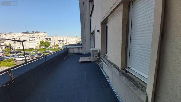 Bureaux à vendre à Maubeuge dans le Nord (59600), ref : 2137
