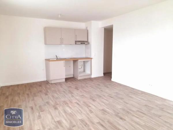 Appartement à louer 2 pièces 44.46m² Saint-Pierre-du-Perray (91280)