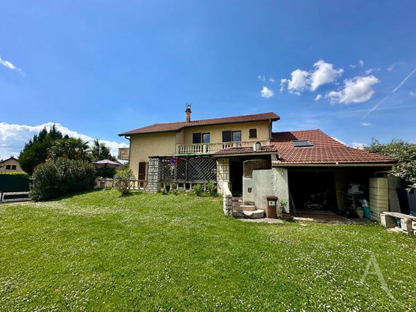 MAISON 5 PIECES DE 150 M2 AVEC JARDIN.