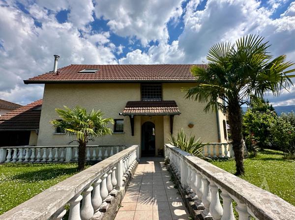 MAISON 5 PIECES DE 150 M2 AVEC JARDIN.