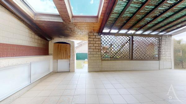 MAISON 5 PIECES DE 150 M2 AVEC JARDIN.