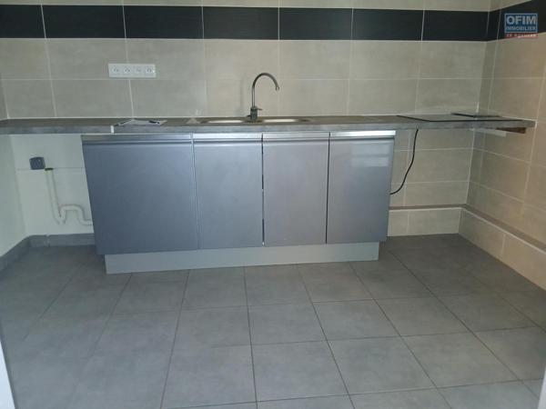 A louer appartement T3 sur le bas de la Possession
