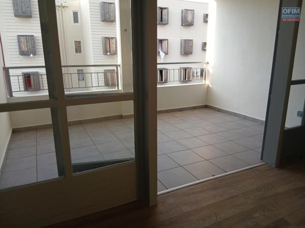 A louer appartement T3 sur le bas de la Possession