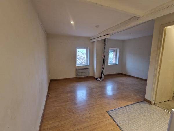 AUTERIVE CENTRE-STUDIO 23 m² Auterive (31190)