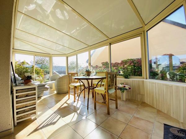 Vente                                                      Maison
                        
                     5 pièces                      112 m2                     à Auray