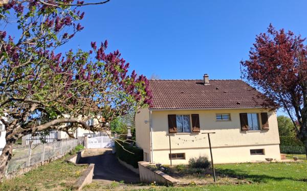 Maison à vendre    3 pièces •  Alligny-Cosne