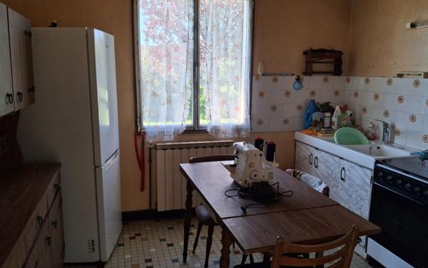 Maison à vendre    3 pièces •  Alligny-Cosne
