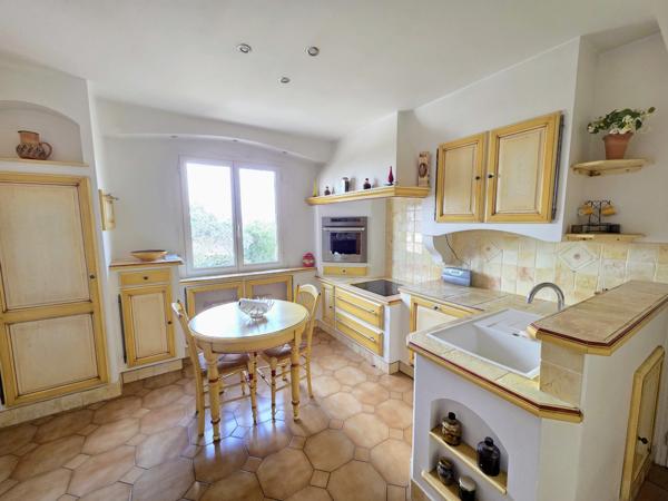 Pennes-Mirabeau (13170) Magnifique maison type 4 sur les hauteurs des Pennes Mirabeau