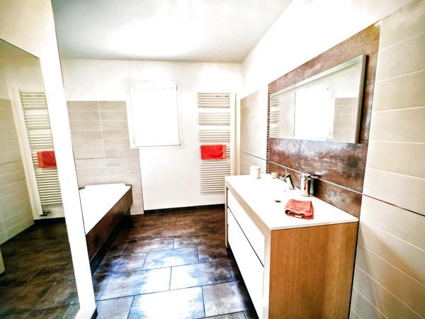 Pennes-Mirabeau (13170) Magnifique maison type 4 sur les hauteurs des Pennes Mirabeau