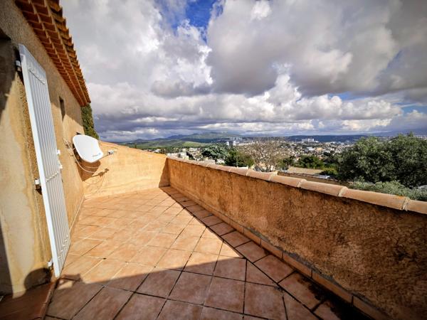 Pennes-Mirabeau (13170) Magnifique maison type 4 sur les hauteurs des Pennes Mirabeau