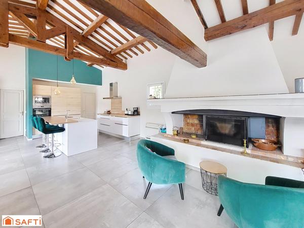 Maison T3 et T2 attenant avec piscine sur terrain constructible