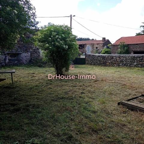 Immeuble à vendre 13 pièces de 370 m²