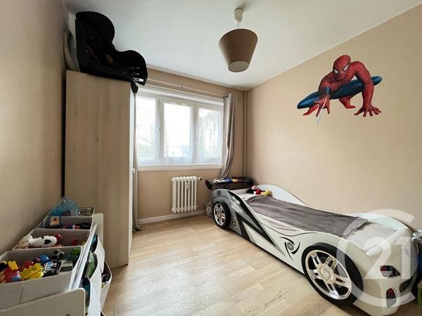 Appartement T4 à vendre  4 pièces - 76,75 m2 VILLENEUVE D ASCQ - 59