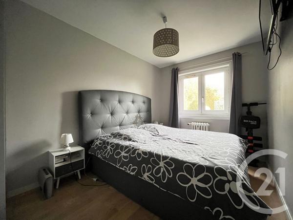 Appartement T4 à vendre  4 pièces - 76,75 m2 VILLENEUVE D ASCQ - 59