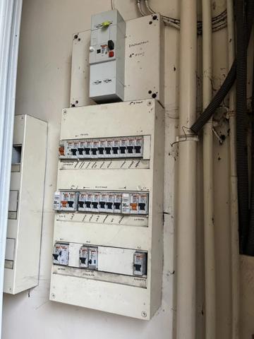 Immobilier Saint-Étienne (42000) – Immeuble 110m2 – 129 000 €