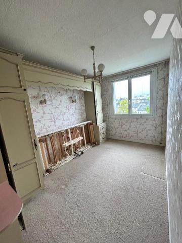 VANNES - Résidence Clair Vallon. Uniquement dans votre étude. Appartement 3 pièces 2 chambres. 
