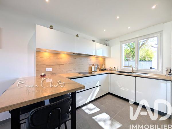 Maison à vendre 5 pièces 105 m² Saint-Étienne-de-Montluc