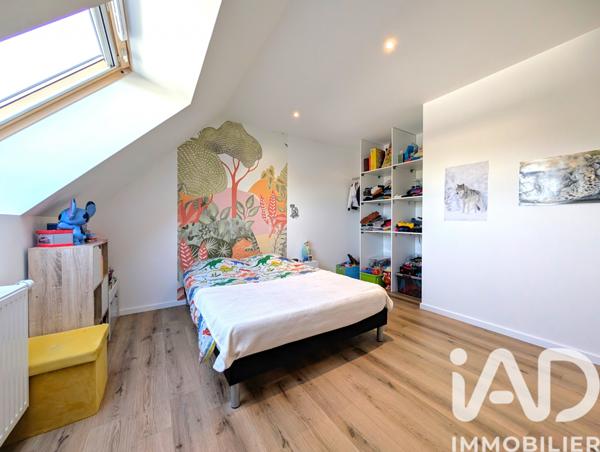 Maison à vendre 5 pièces 105 m² Saint-Étienne-de-Montluc