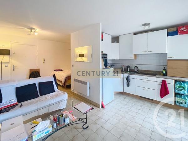 Appartement F1 à vendre  1 pièce - 28,48 m2 MANDELIEU LA NAPOULE - 06