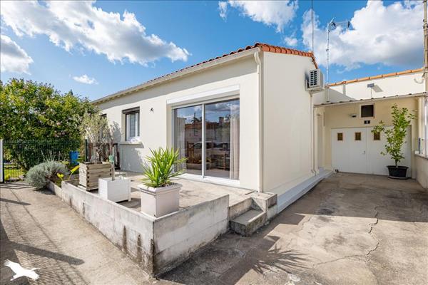 Maison à vendre |  Saintes |  5 pièces | 70 m²