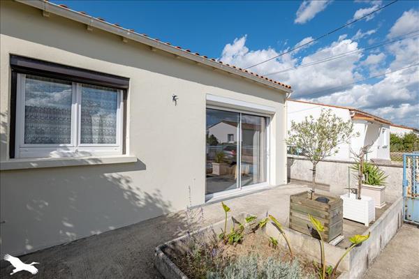 Maison à vendre |  Saintes |  5 pièces | 70 m²