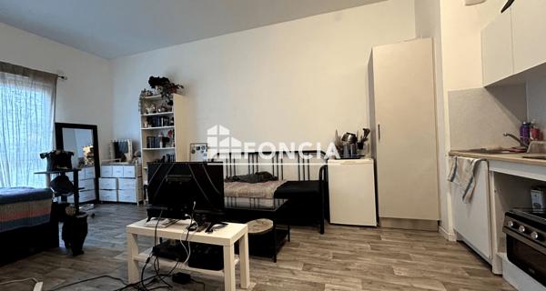 À vendre Studio 29 m² - Corbeil-essonnes 91100
