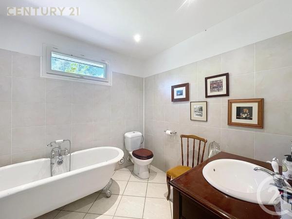 Maison à vendre  5 pièces - 148,70 m2 MONTPON MENESTEROL - 24