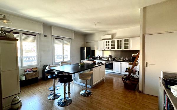 Appartement à vendre    3 pièces • 75 m2 Perpignan