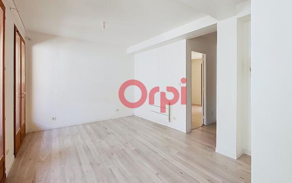 Maison à vendre    3 pièces •  Prades