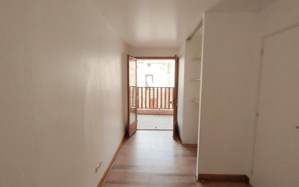 Maison à vendre    3 pièces •  Prades