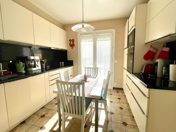 Maison Conflans Sainte Honorine 6 pièce(s) 115 m2 €517 000 ** - Référence 7446