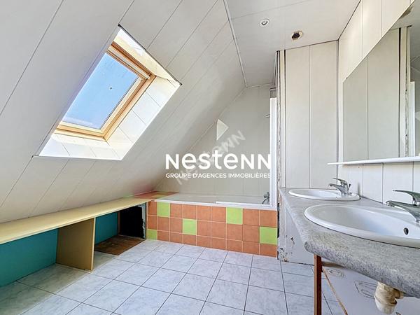 Maison - 6 pièces - 80 m² - QUIMPER - QUIMPER SUD - Proche des commerces