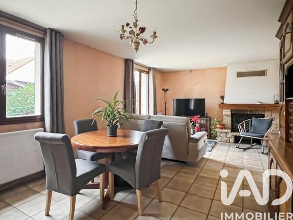 Maison à vendre 6 pièces 111 m² Pontault-Combault