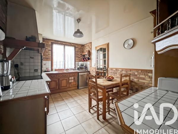 Maison à vendre 6 pièces 111 m² Pontault-Combault