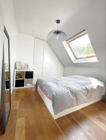 Jouy-en-Josas (78350) JOUY en JOSAS près de la FORET - Maison individuelle de 137m2 avec une suite parentale, 3 chambres et bureau -