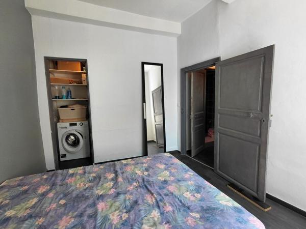 Maison Coursan 3 pièces de 64m² avec cour à 7 min de Narbonne