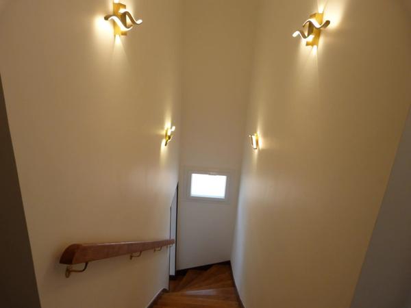 Vente                                                      Maison
                        
                     7 pièces                      177 m2                     à Bourges
