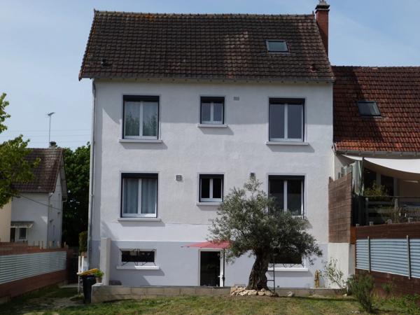 Vente Maison 7 pièces 177 m2 à Bourges
